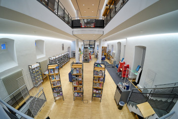 Erdgeschoss Bibliothek _ Copyright: Bibliothekszentrum Klosterbau Friedberg 2023